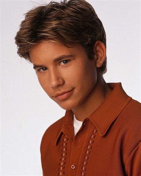 Jonathan Taylor Thomas Age, Married, Wife, Kids,。